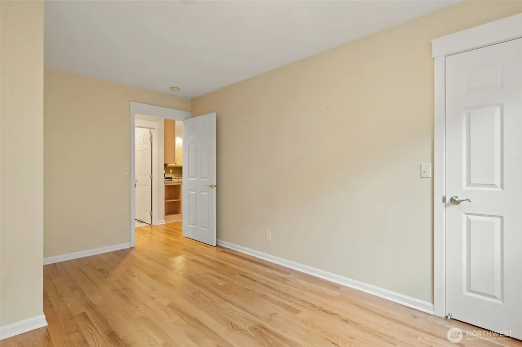 321 E Soderberg Road Allyn WA 98524