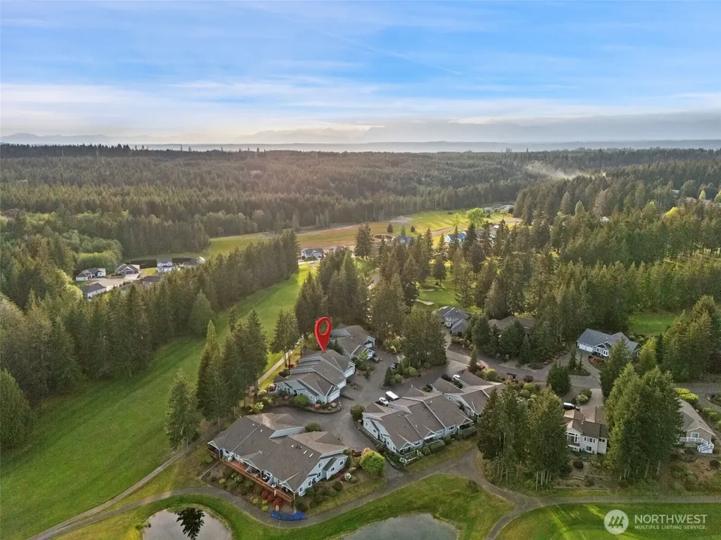 321 E Soderberg Road Allyn WA 98524