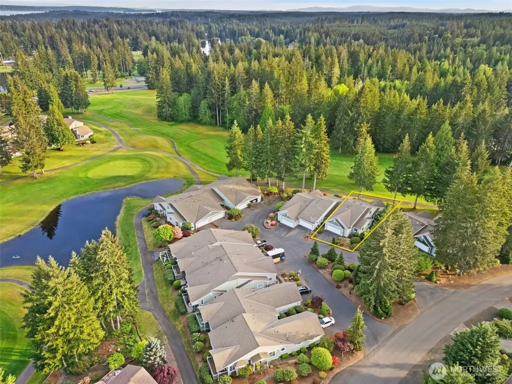 321 E Soderberg Road Allyn WA 98524