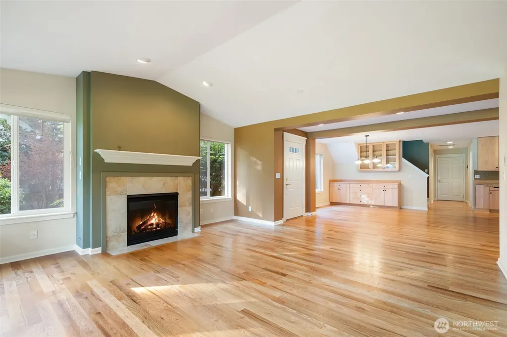 321 E Soderberg Road Allyn WA 98524