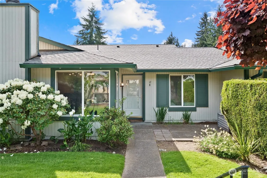 520 S 323rd Place Federal Way WA 98003