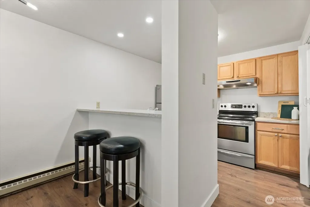 520 S 323rd Place Federal Way WA 98003