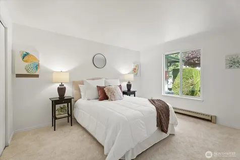 520 S 323rd Place Federal Way WA 98003