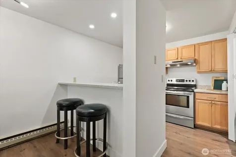 520 S 323rd Place Federal Way WA 98003