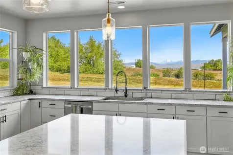 1590 Hunter Road Ellensburg WA 98926
