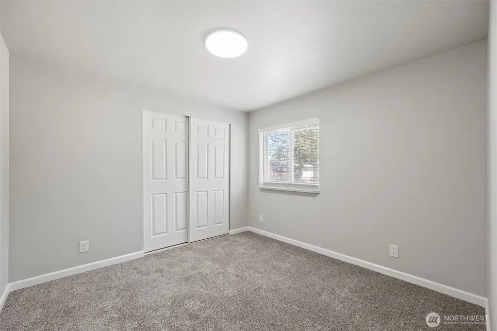 6750 Desert View Drive West Richland WA 99353