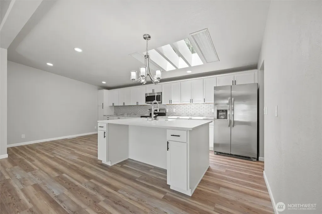 6750 Desert View Drive West Richland WA 99353
