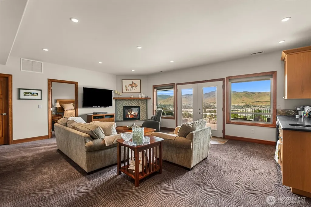 2642 Catalina Avenue East Wenatchee WA 98802
