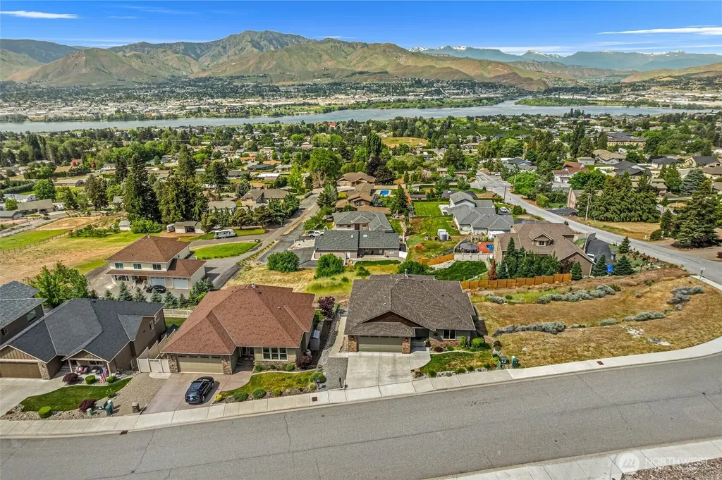 2642 Catalina Avenue East Wenatchee WA 98802