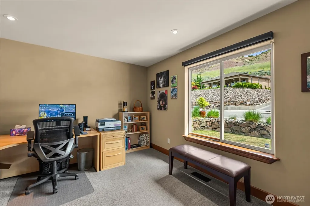 2642 Catalina Avenue East Wenatchee WA 98802