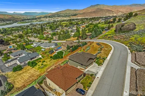 2642 Catalina Avenue East Wenatchee WA 98802