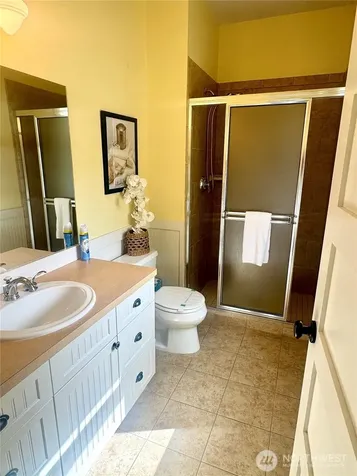107 Barefoot Lane Oroville WA 98844