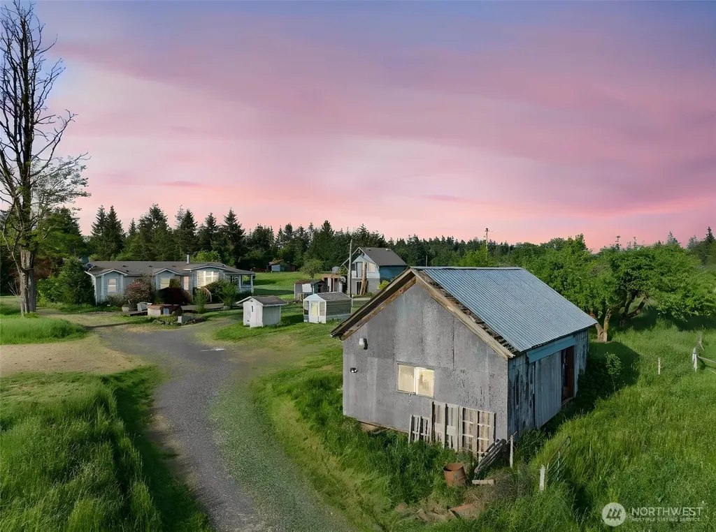 786 Frost Road Winlock WA 98596