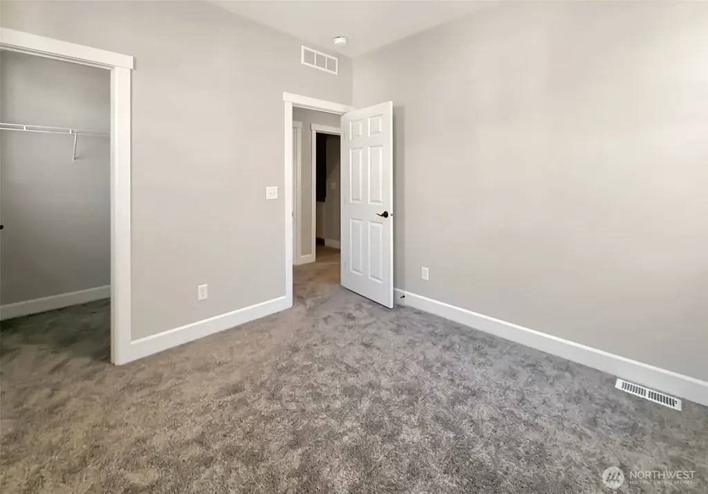 14830 Tyee Drive E Bonney Lake WA 98391