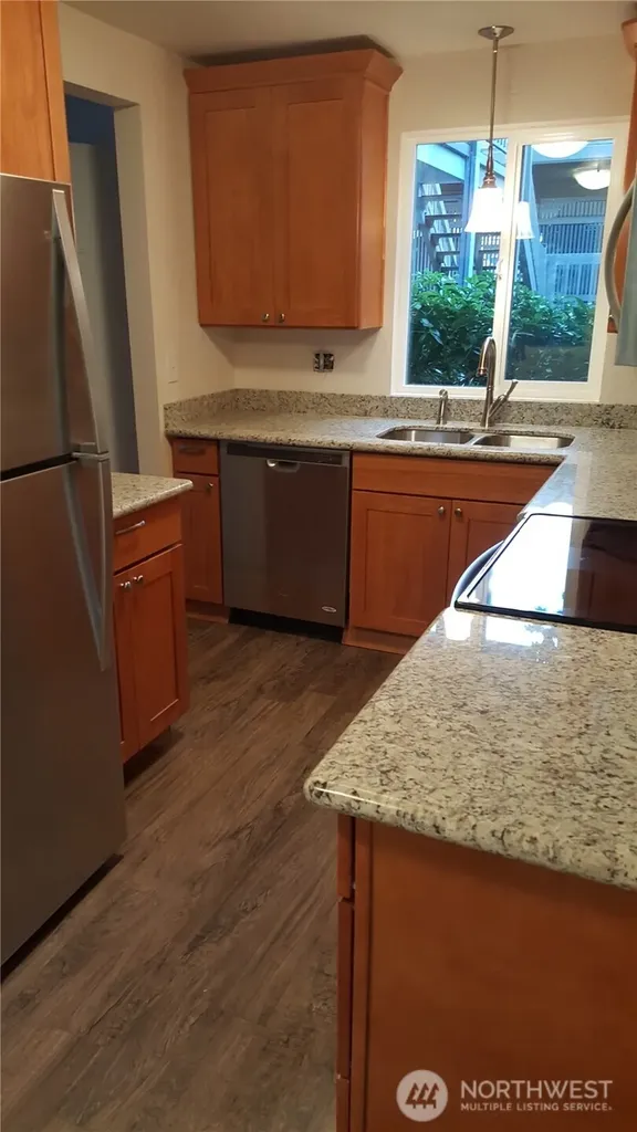 1461 Rainier Court Fircrest WA 98466