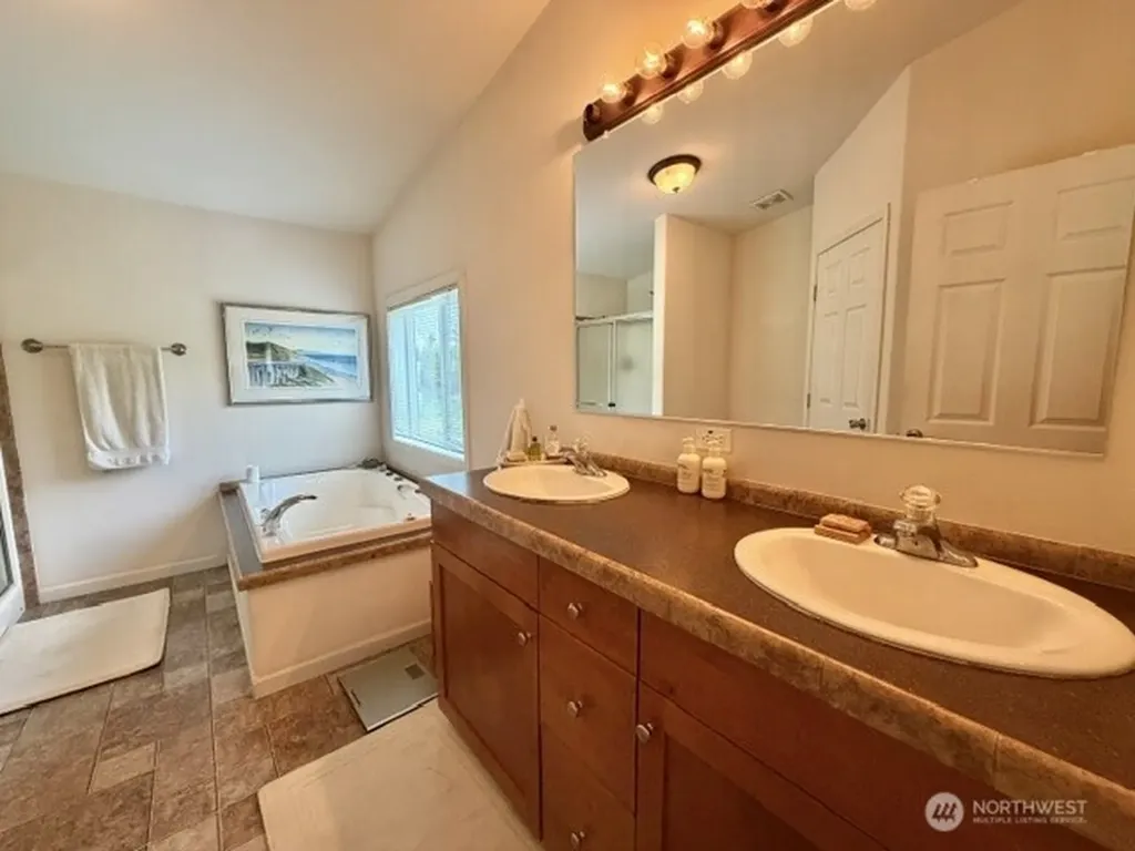 473 Gore Road Onalaska WA 98570