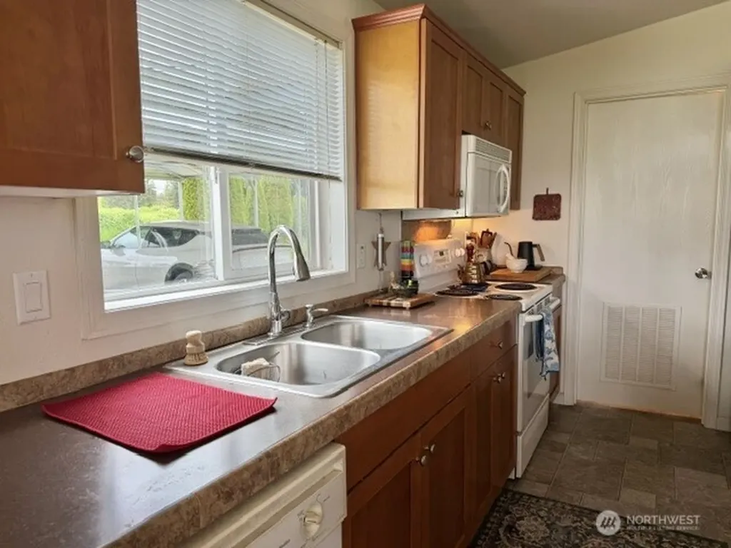 473 Gore Road Onalaska WA 98570