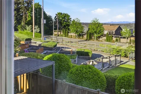 13006 135th Place NE Kirkland WA 98034