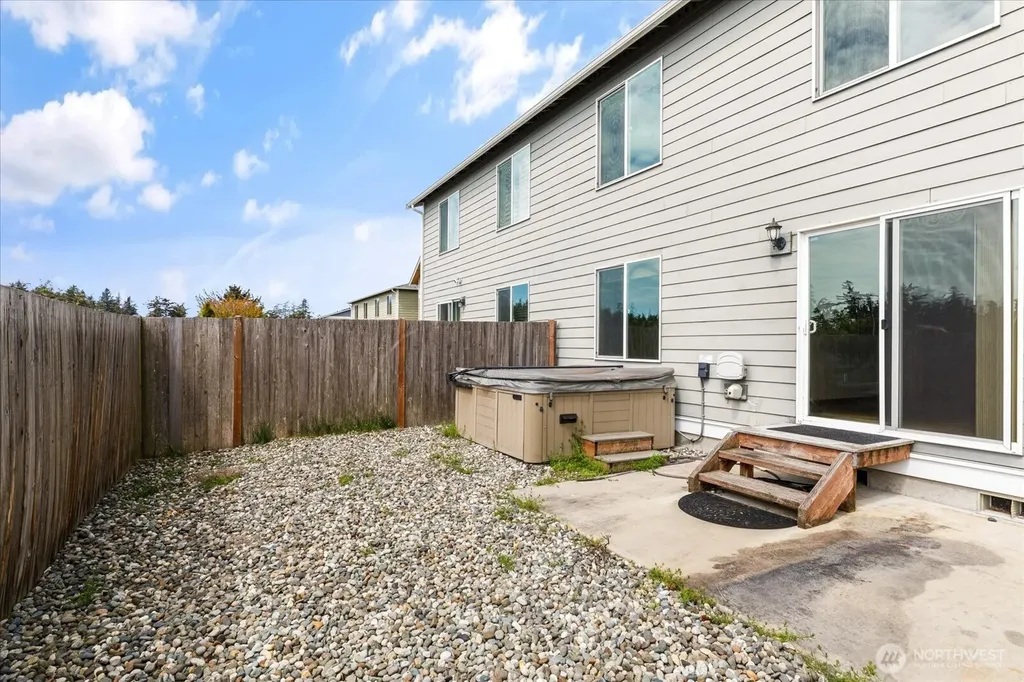 1441 NW 5th Avenue Oak Harbor WA 98277