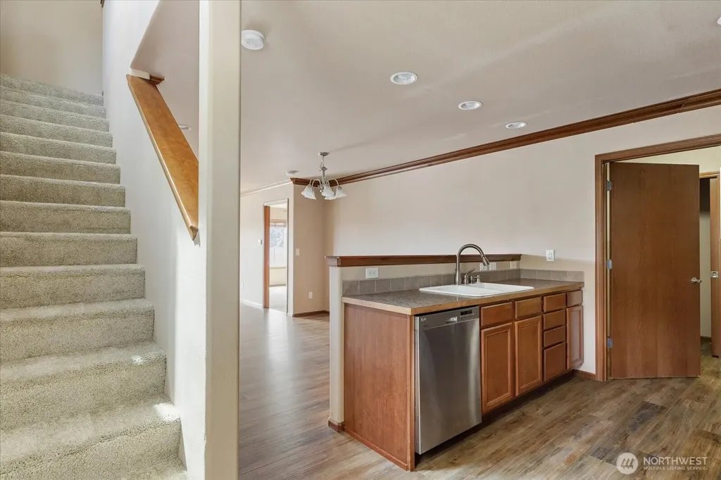 1441 NW 5th Avenue Oak Harbor WA 98277