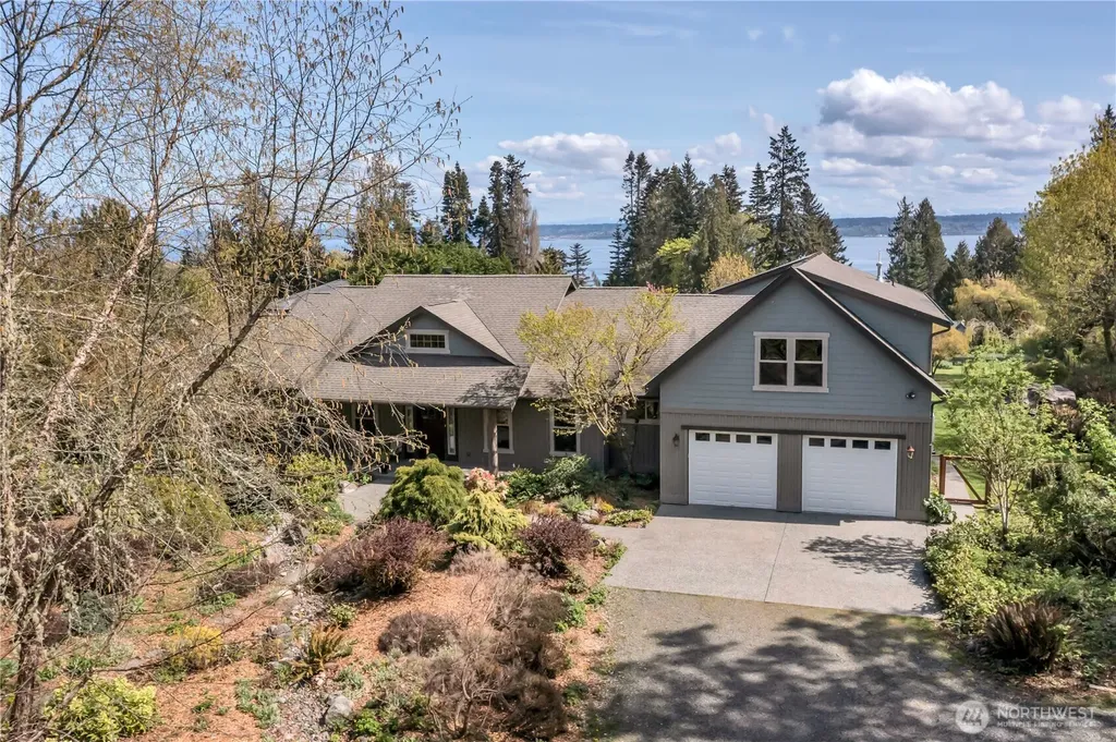 23506 Seatter Road NE Kingston WA 98346
