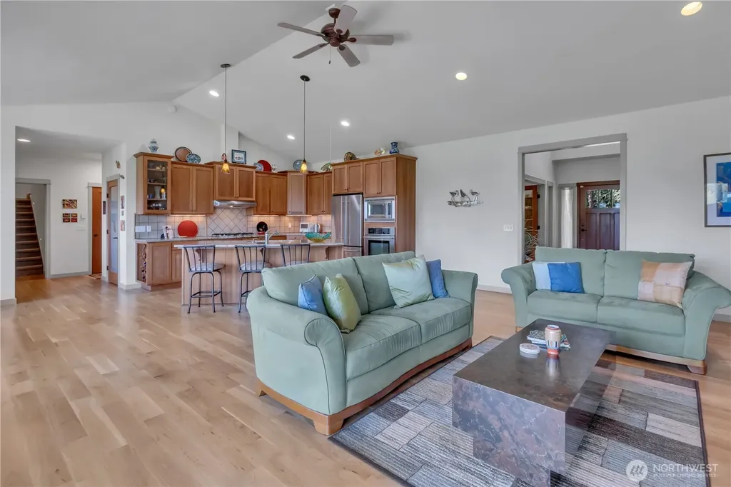 23506 Seatter Road NE Kingston WA 98346