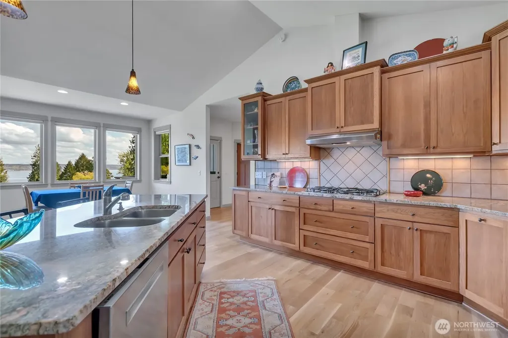 23506 Seatter Road NE Kingston WA 98346