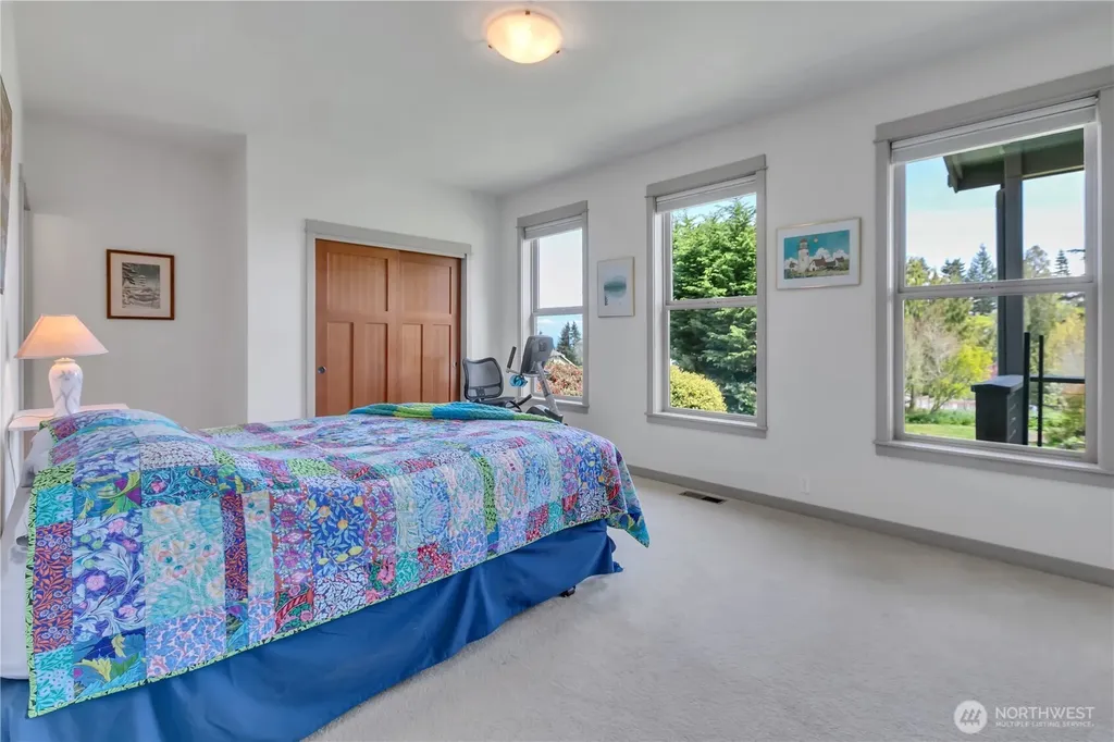 23506 Seatter Road NE Kingston WA 98346