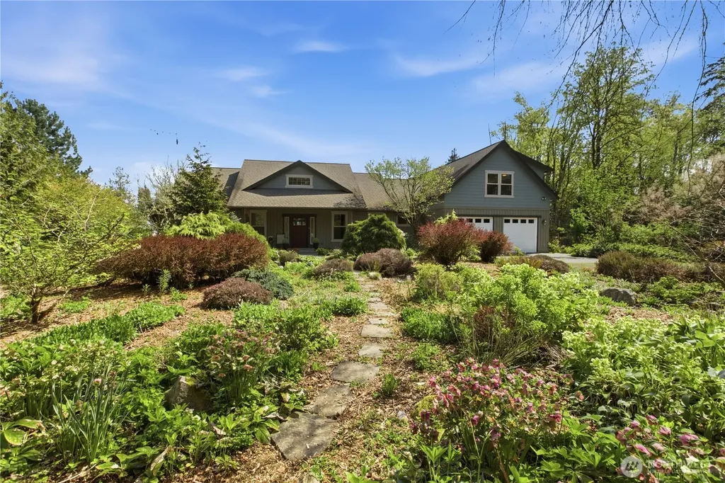 23506 Seatter Road NE Kingston WA 98346