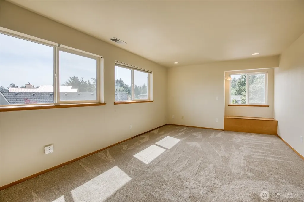 354 Wildwood Avenue SE Ocean Shores WA 98569
