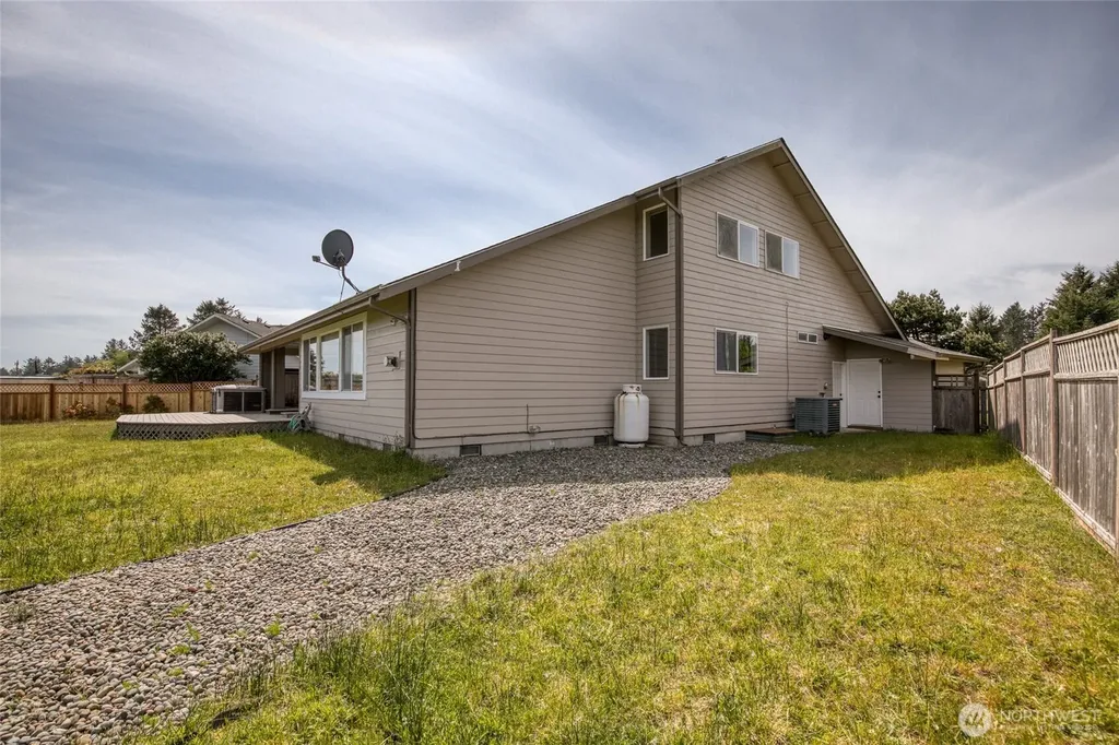 354 Wildwood Avenue SE Ocean Shores WA 98569