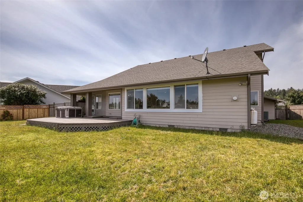 354 Wildwood Avenue SE Ocean Shores WA 98569