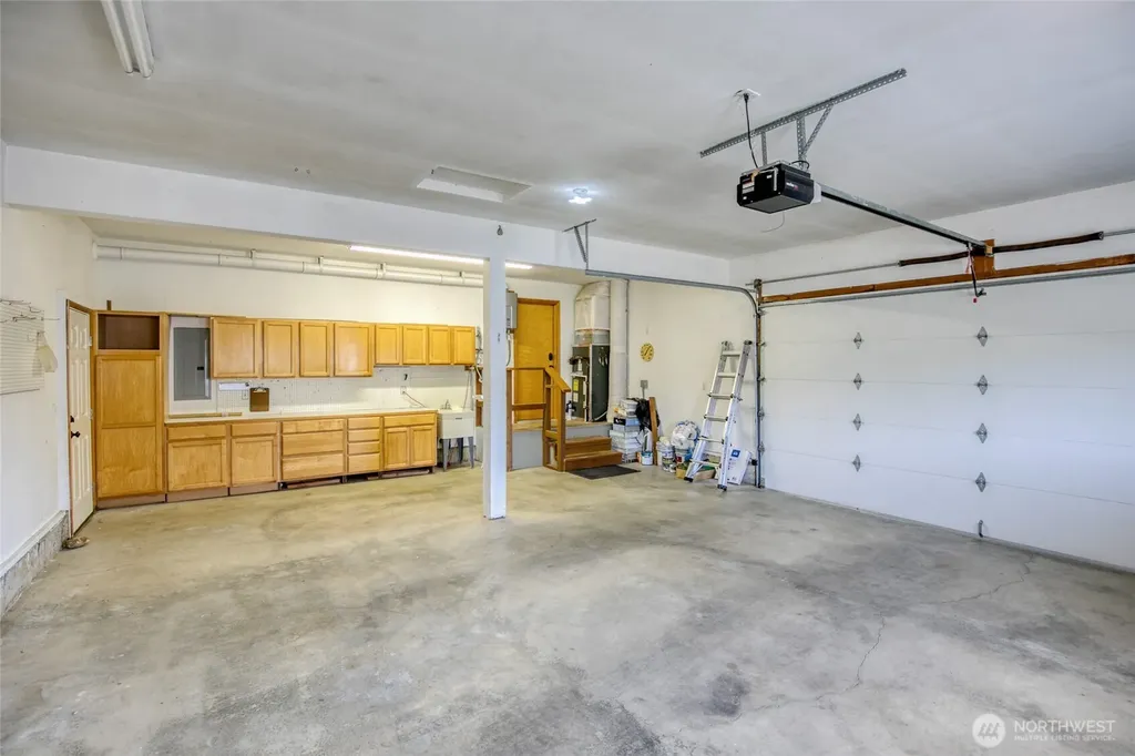 354 Wildwood Avenue SE Ocean Shores WA 98569