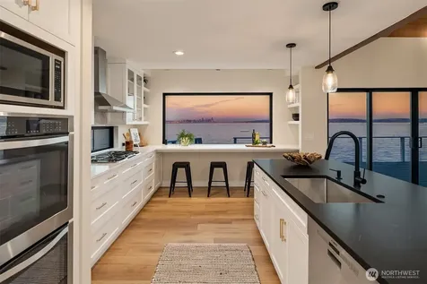 4692 Rockaway Beach Road NE Bainbridge Island WA 98110