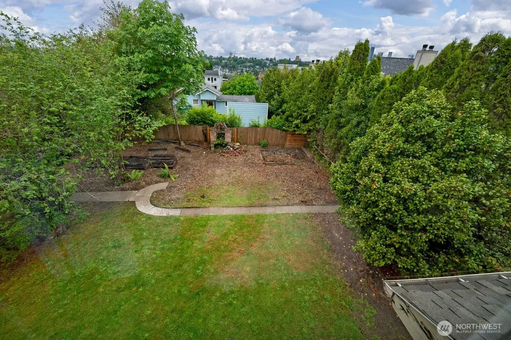 1543 31st Avenue S Seattle WA 98144