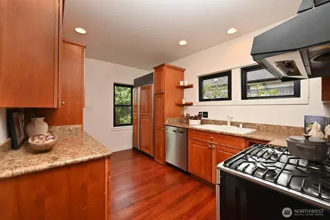 1543 31st Avenue S Seattle WA 98144