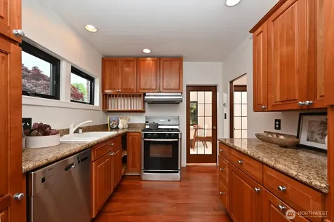 1543 31st Avenue S Seattle WA 98144