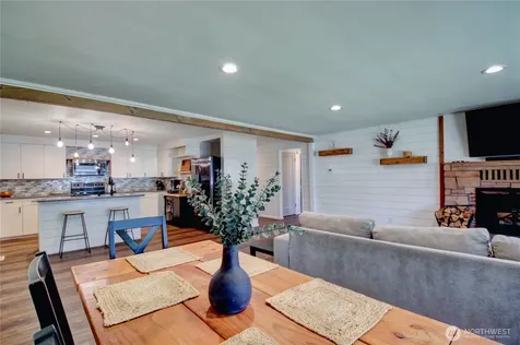 348 NE Harvest Drive Oak Harbor WA 98277