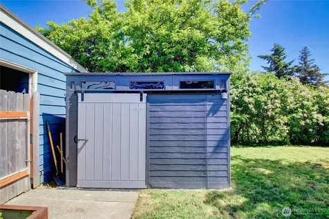 348 NE Harvest Drive Oak Harbor WA 98277