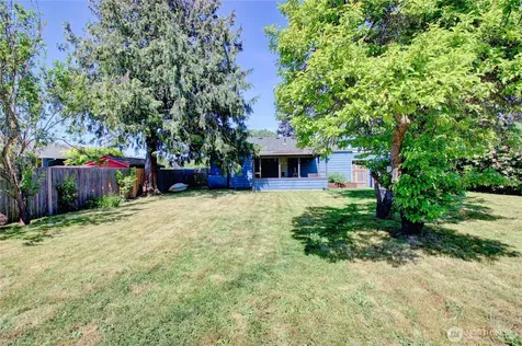 348 NE Harvest Drive Oak Harbor WA 98277