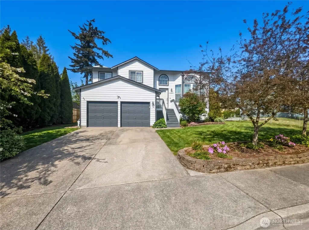 27828 74th Avenue NW Stanwood WA 98292