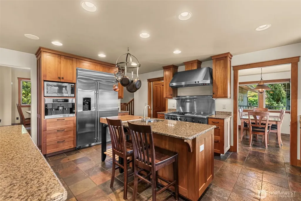 10665 North Road Leavenworth WA 98826