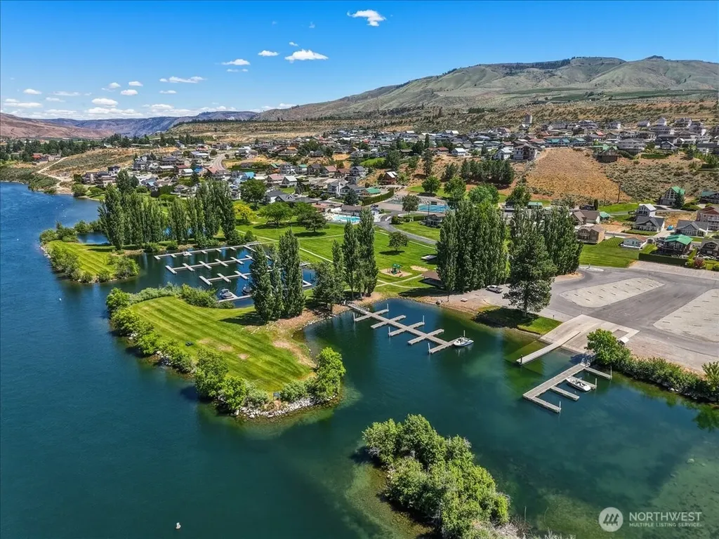240 W Marine View Drive Orondo WA 98843