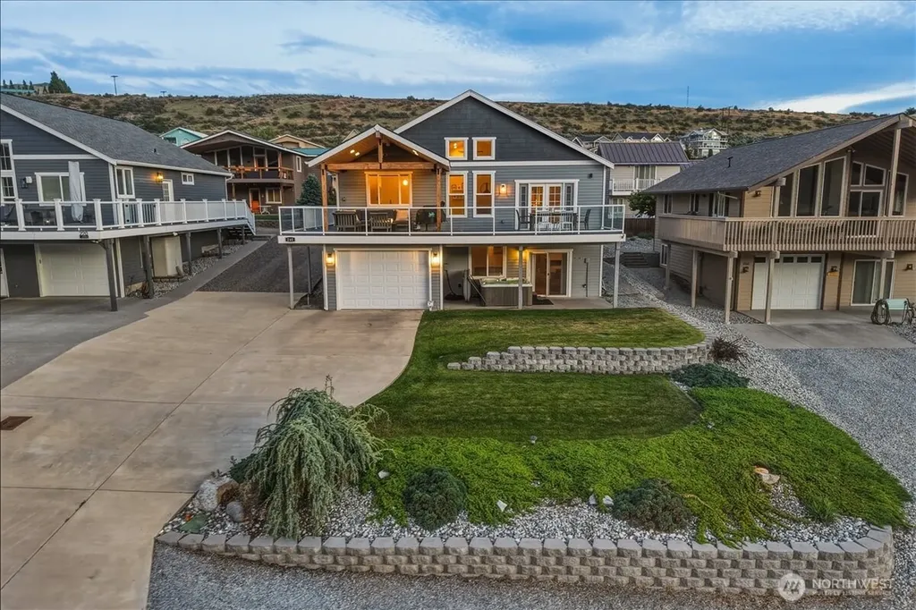 240 W Marine View Drive Orondo WA 98843