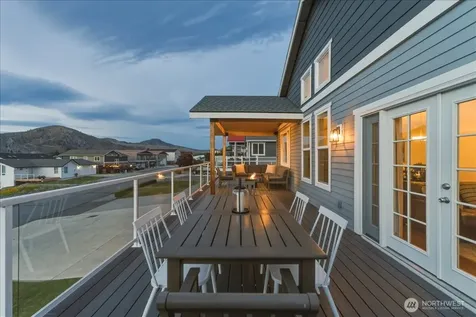 240 W Marine View Drive Orondo WA 98843