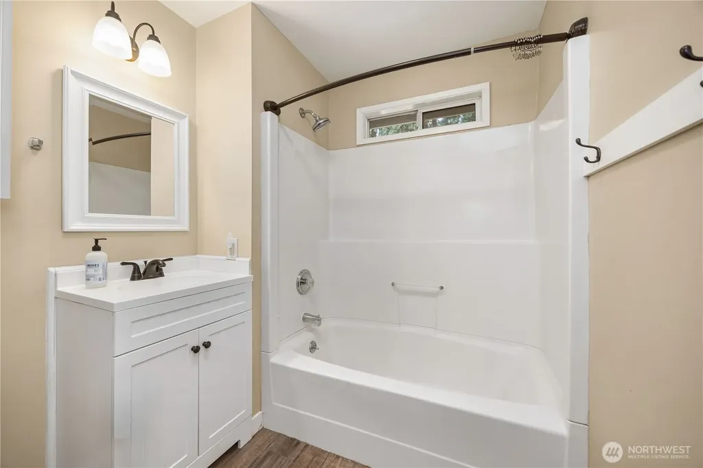2316 W Prospect Street Chelan WA 98816