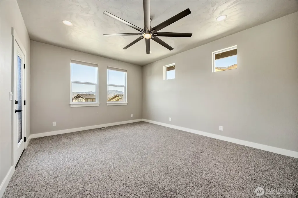 827 Madeleine Court East Wenatchee WA 98802