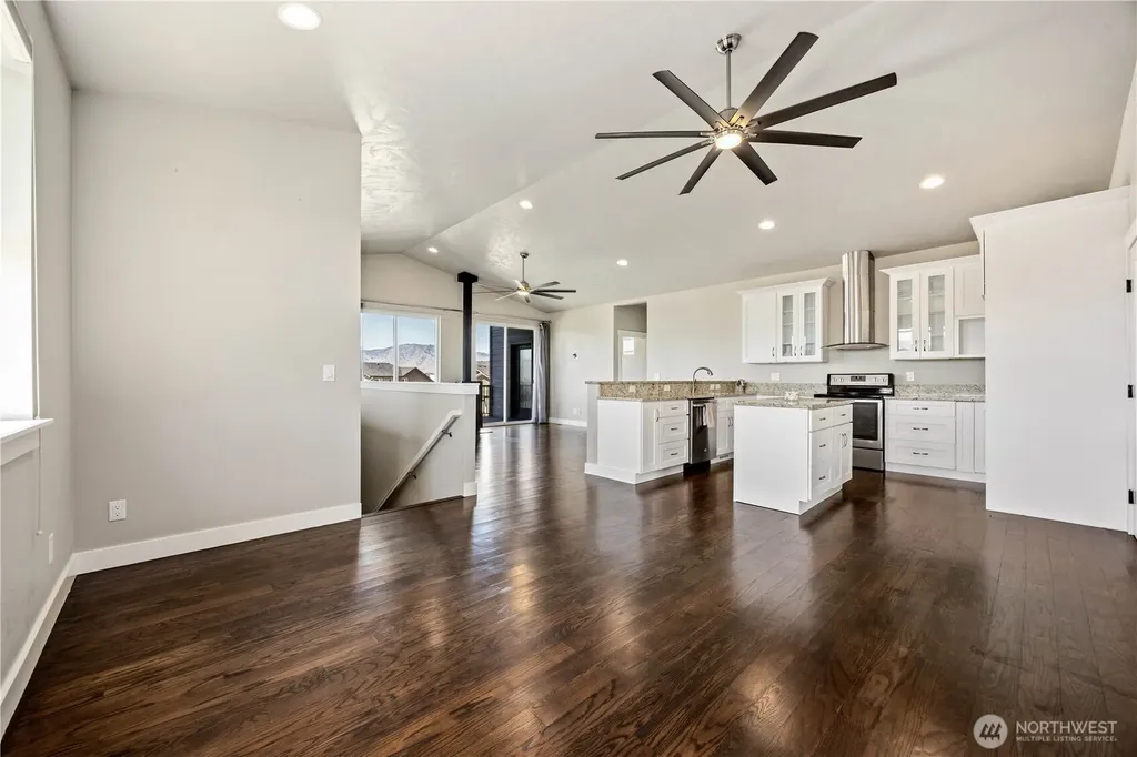 827 Madeleine Court East Wenatchee WA 98802