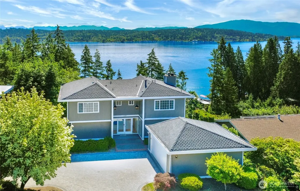 110 174th Place NE Bellevue WA 98008