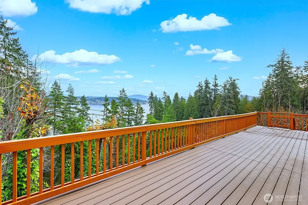 110 174th Place NE Bellevue WA 98008